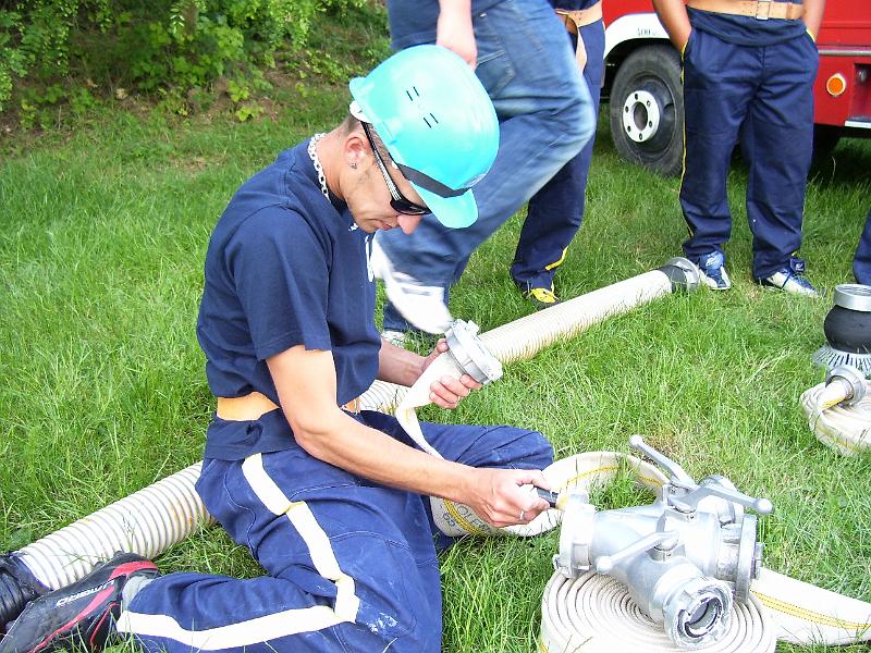 100_3030.JPG - Príprava na útok